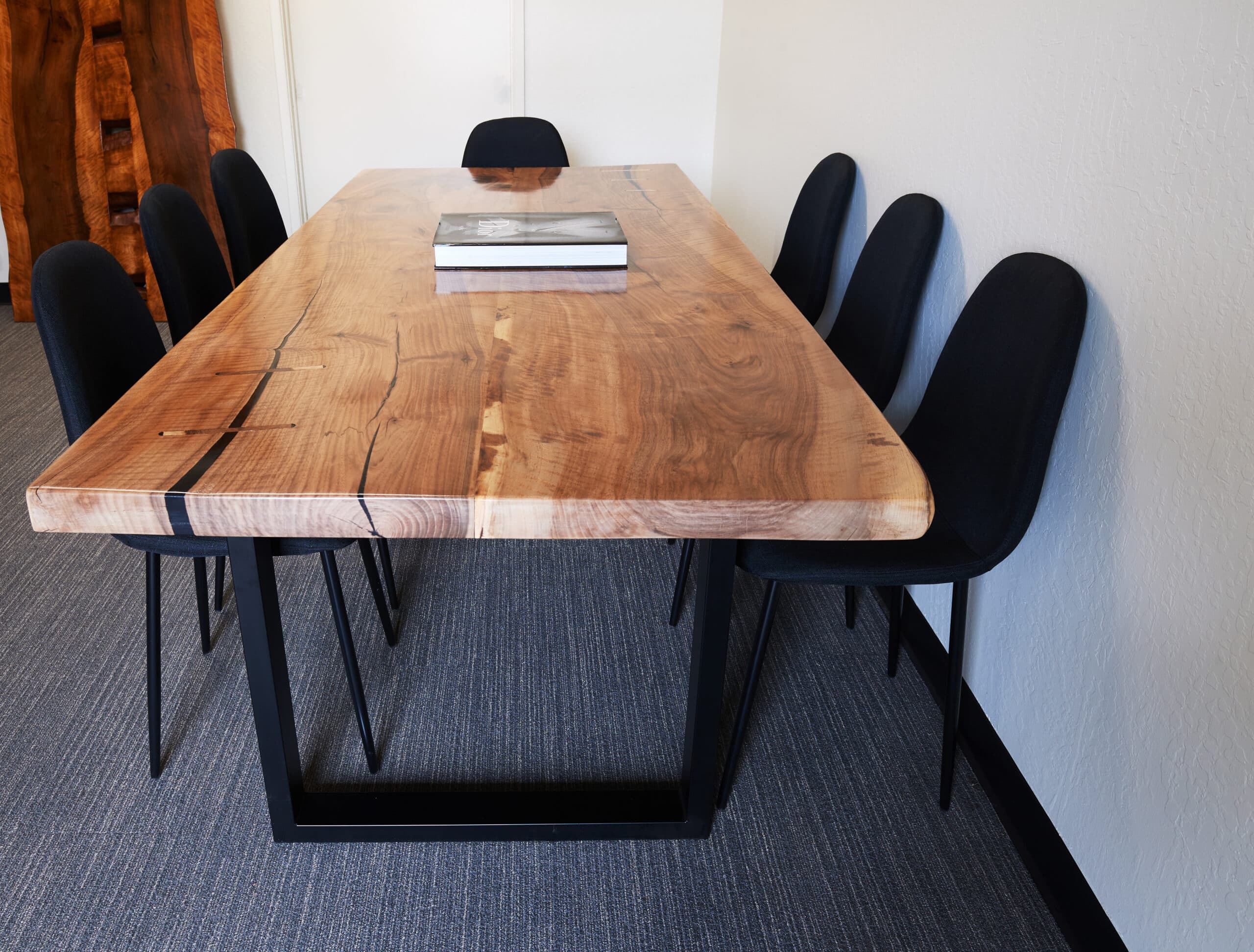 How to polish wood table