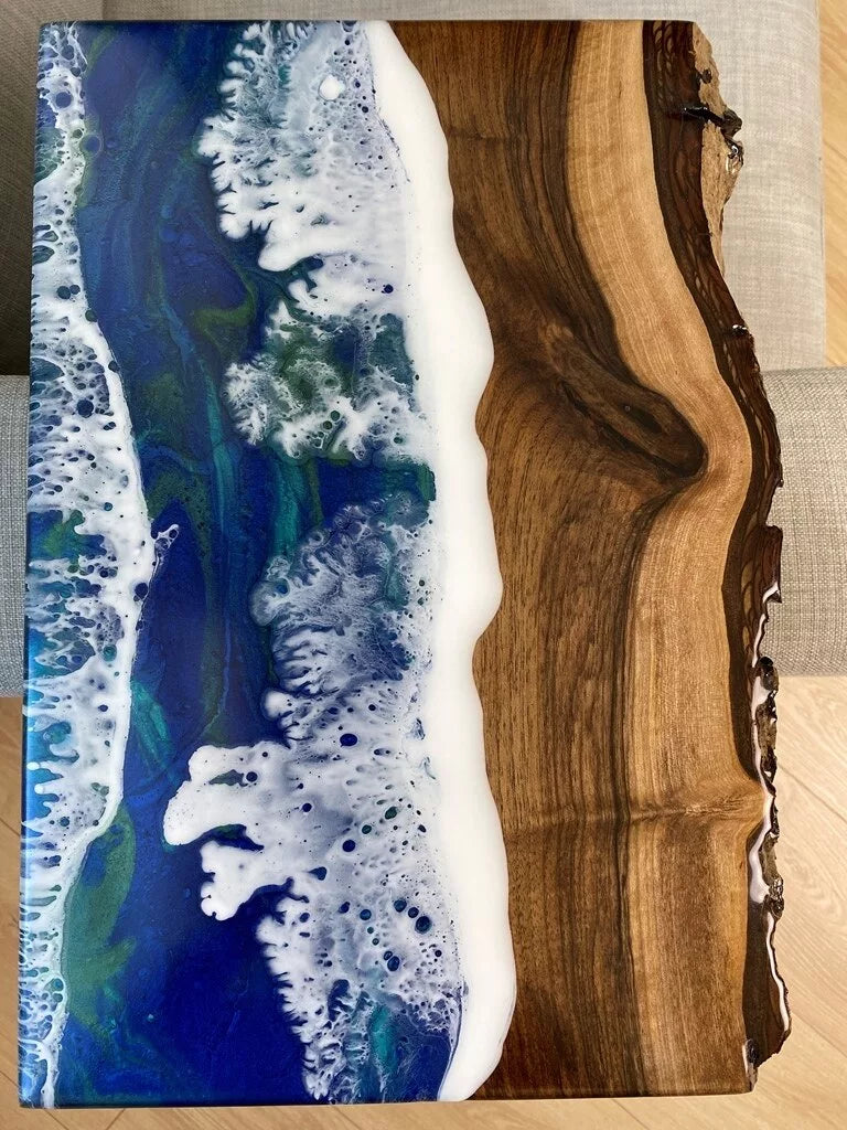 Pros & Cons of Black Walnut Epoxy Table