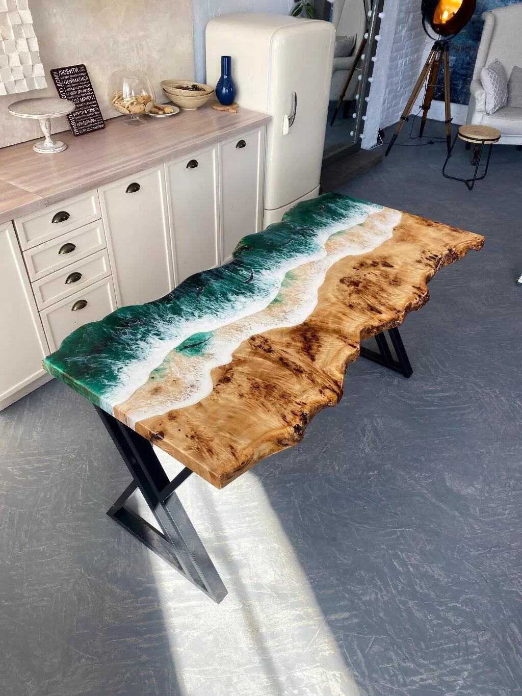 Emerald Drift Art Table