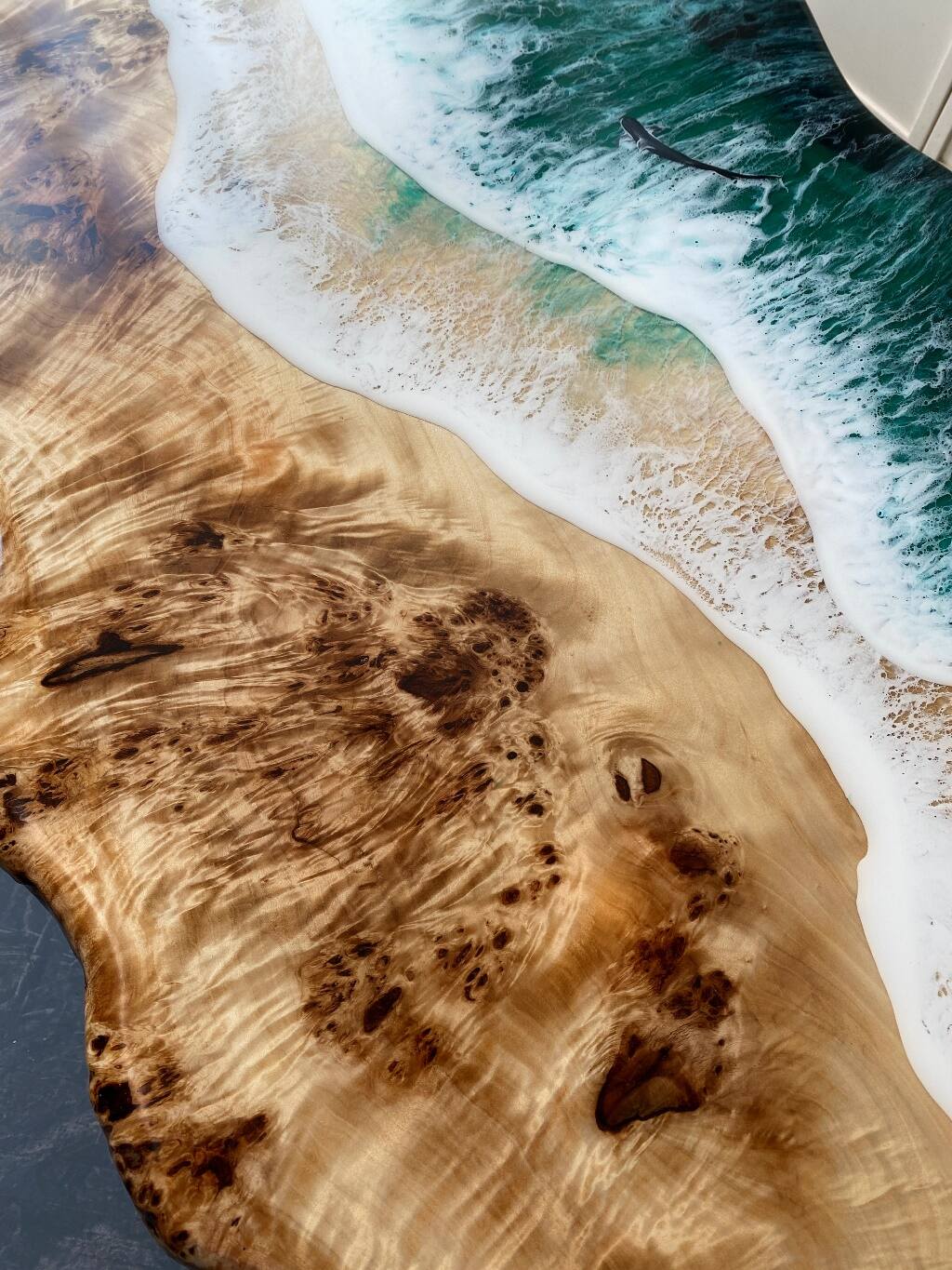 Emerald Drift Art Table