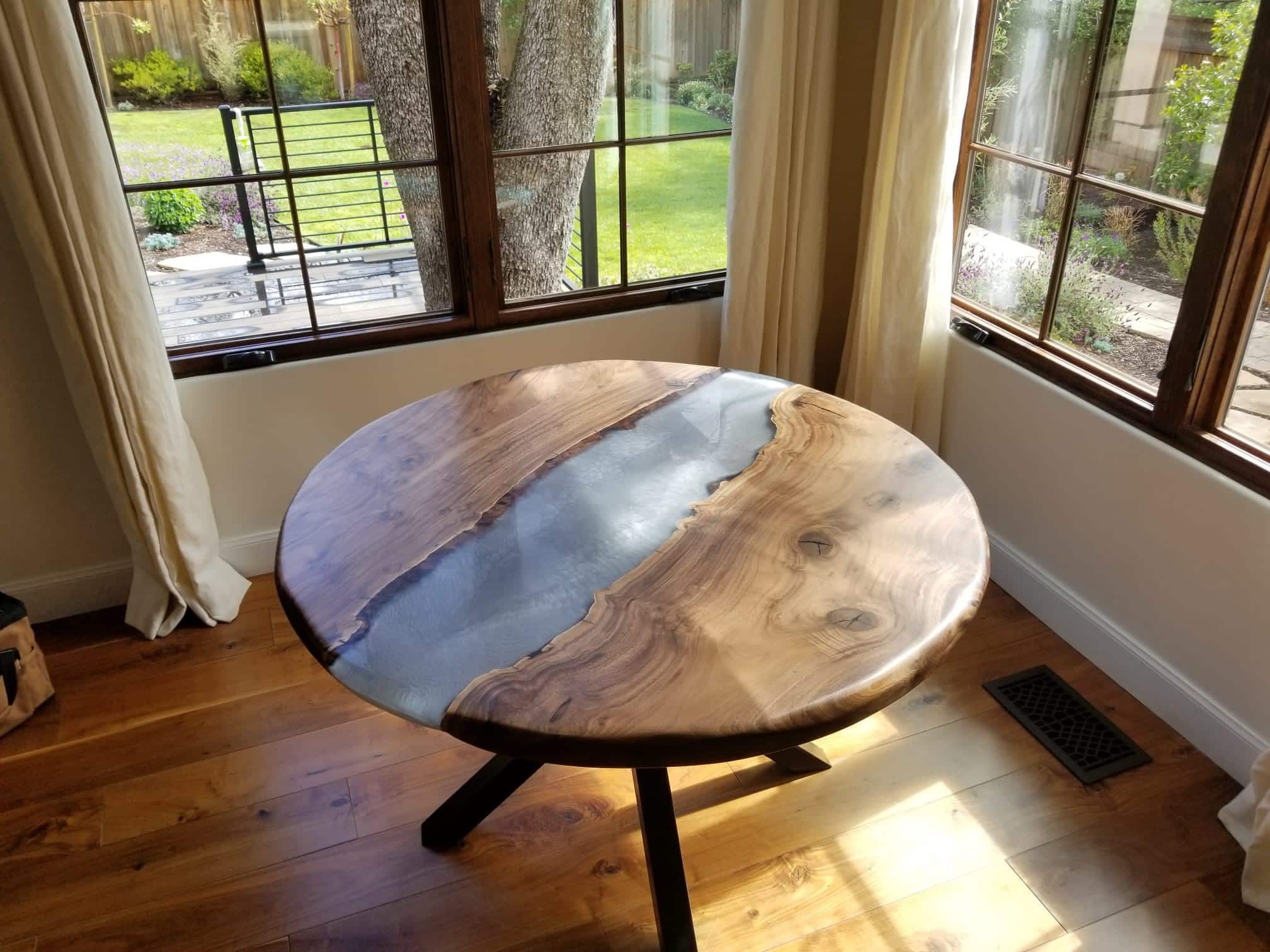 Round Black Walnut Table with Gray Epoxy River – 38″ (width) 2 feets