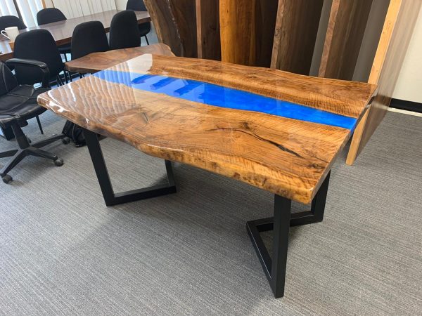 Blue River Black Walnut Dining Table [Collection 2021]