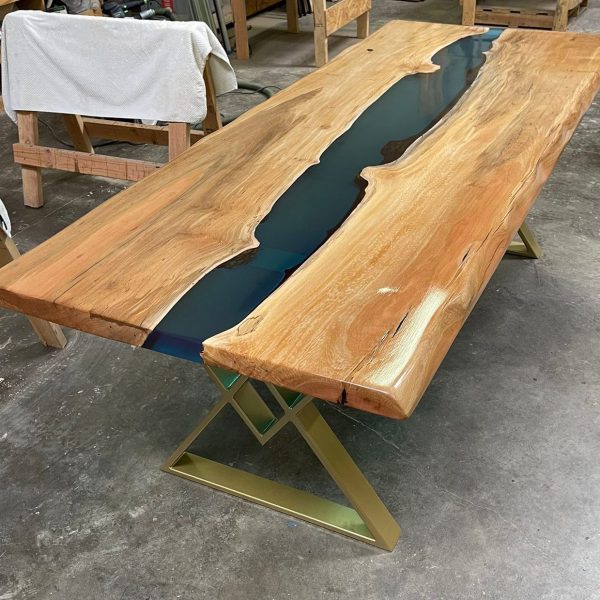 Bog Oak Epoxy Resin Table